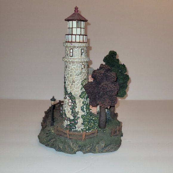 Hawthorne Village "Guiding Point Lighthouse" Thomas Kinkade Seaside Village Coll - Picture 2 of 5